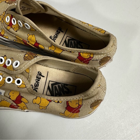 Vans Disney Winnie the pooh sneakers size 5 - Picture 7 of 9